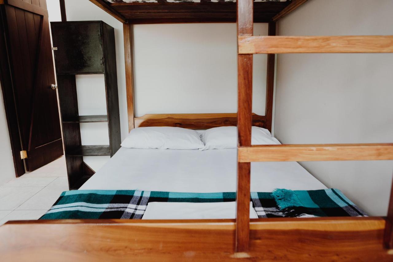 Esperanto Bed&Breakfast Surf Hostel Montañita Exterior foto